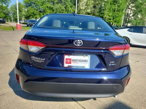 Certified 2026 Toyota Corolla LE w/ LE Premium Package FWD image 4