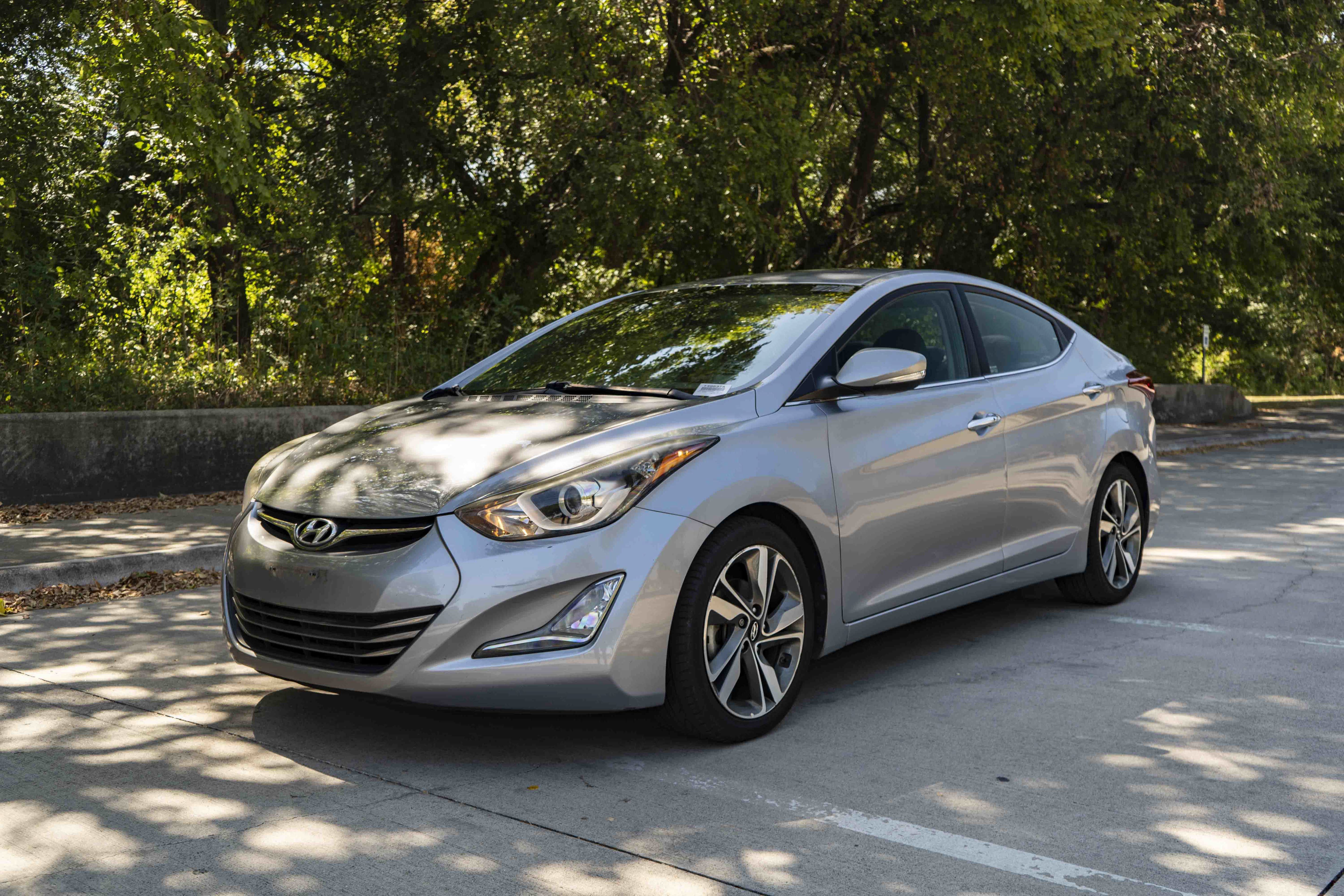 Used 2016 Hyundai Elantra Limited FWD image 5