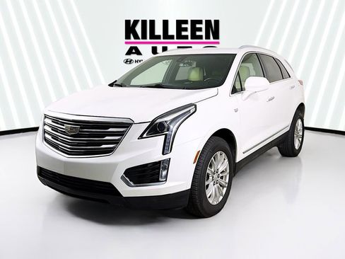 Used 2019 Cadillac XT5 FWD image 3
