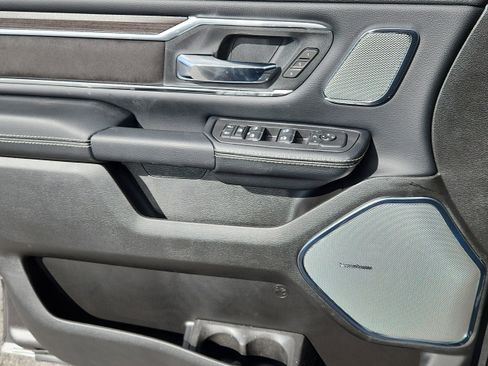 New 2026 RAM 1500 Laramie AWD/4WD image 9