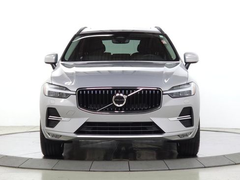 Used 2023 Volvo XC60 B5 Core w/ Climate Package AWD/4WD image 2