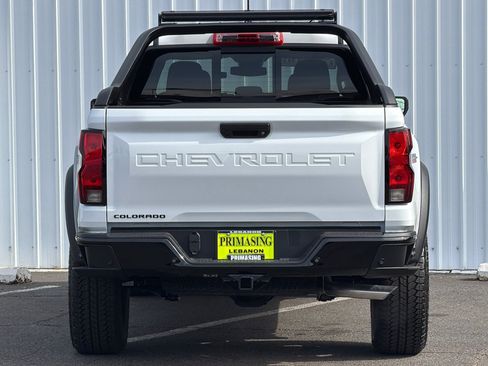 New 2026 Chevrolet Colorado Trail Boss w/ Midnight Edition AWD/4WD image 5