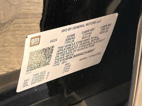 Certified 2024 Cadillac Escalade V w/ LPO, ONYX Package image 32