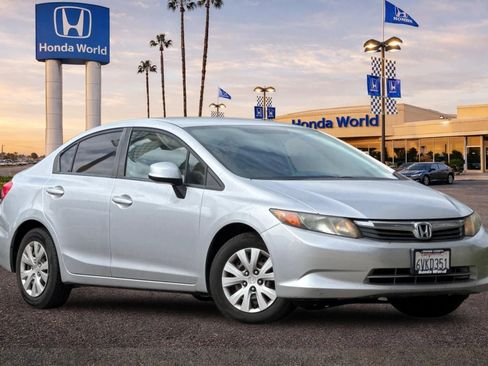 Used 2012 Honda Civic LX image 2