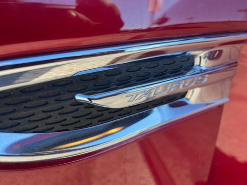 Used 2017 Ford Taurus SEL w/ Equipment Group 201A image 24