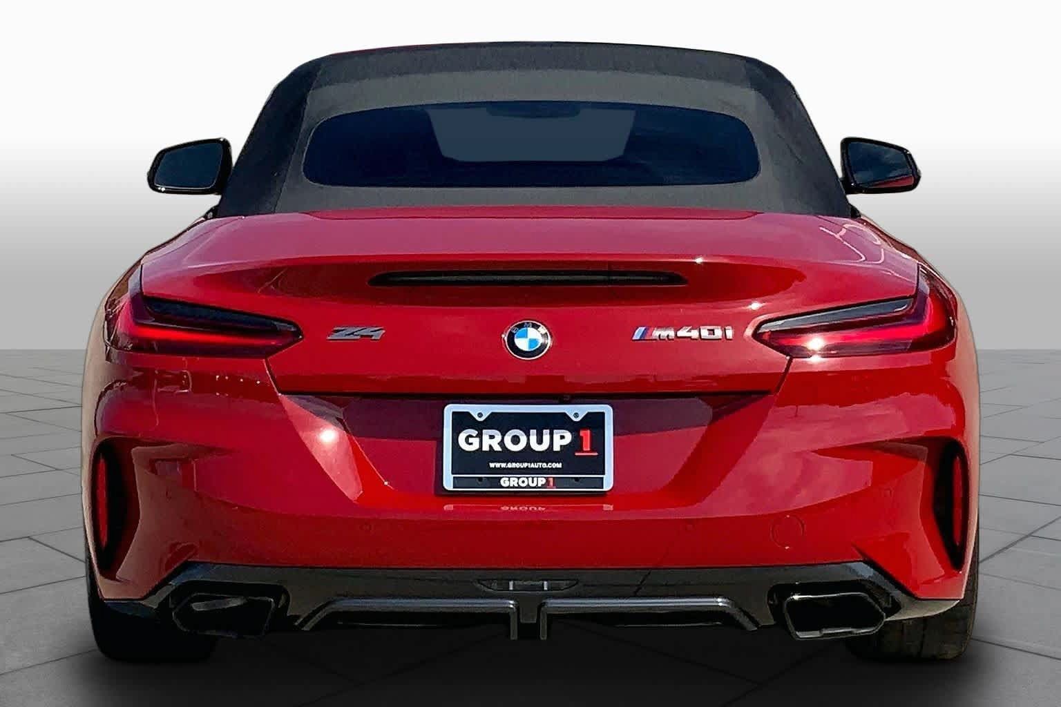 Used 2022 BMW Z4 M40i w/ Premium Package RWD image 5