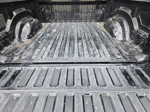 Used 2025 RAM 1500 Big Horn AWD/4WD image 31