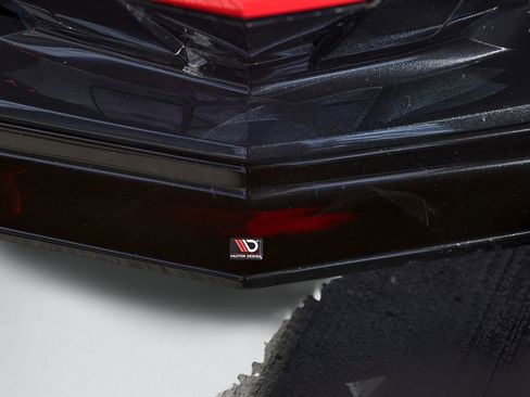 Used 2020 Chevrolet Corvette Stingray Coupe w/ 1LT image 19