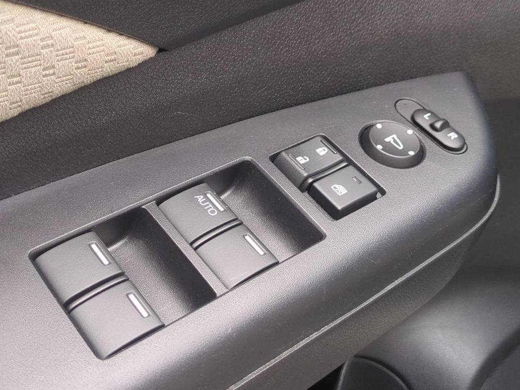 Used 2016 Honda CR-V EX image 12
