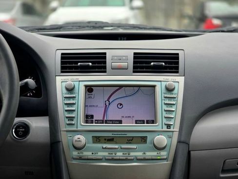 Used 2009 Toyota Camry Hybrid image 18