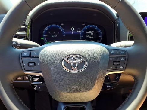 New 2026 Toyota Camry XLE FWD image 14