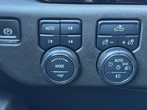 Used 2024 Chevrolet Silverado 1500 RST w/ Convenience Package II image 29