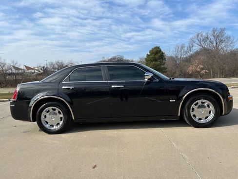 Used 2007 Chrysler 300 Touring image 5