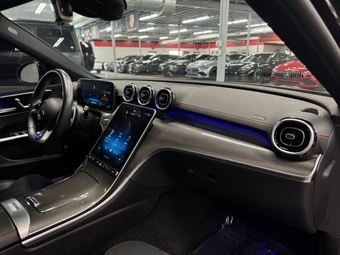 Used 2023 Mercedes-Benz C 43 AMG 4MATIC Sedan image 29