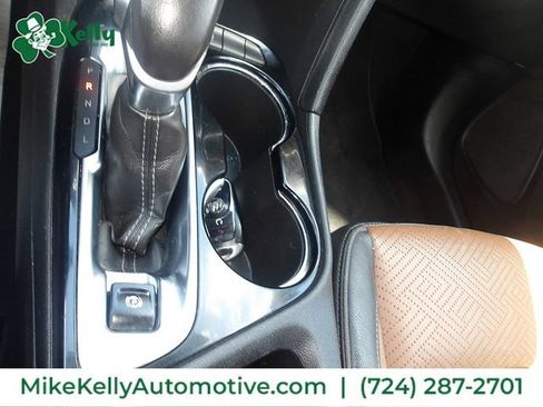 Used 2020 Buick Encore GX Essence FWD image 19