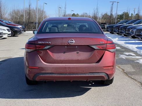 Used 2024 Nissan Sentra SV image 6