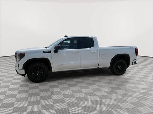 Used 2024 GMC Sierra 1500 Elevation AWD/4WD image 2