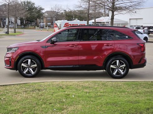 Used 2023 Kia Sorento EX w/ Panoramic Sunroof Package image 5