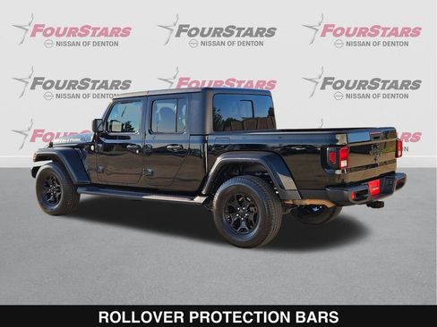 Used 2022 Jeep Gladiator Sport AWD/4WD image 7