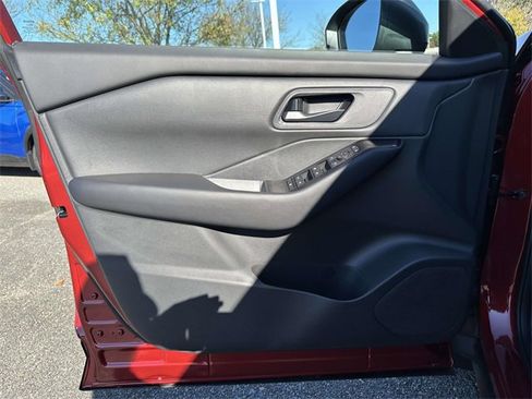 New 2026 Nissan Rogue S image 14