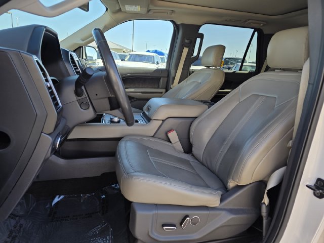 Used 2018 Ford Expedition Limited w/ Equipment Group 301A RWD image 14