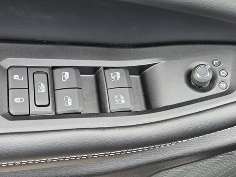 New 2026 Jeep Grand Cherokee Altitude RWD image 21