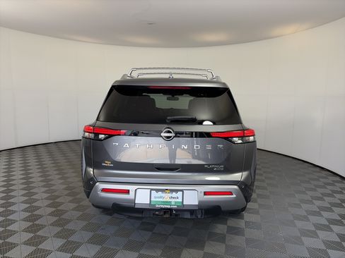 Used 2022 Nissan Pathfinder Platinum w/ Cargo Package AWD/4WD image 9