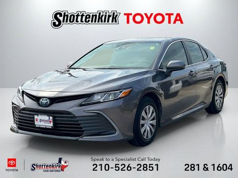 Used 2023 Toyota Camry LE FWD image 1