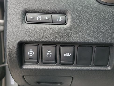 Used 2018 Nissan Murano Platinum AWD/4WD image 27