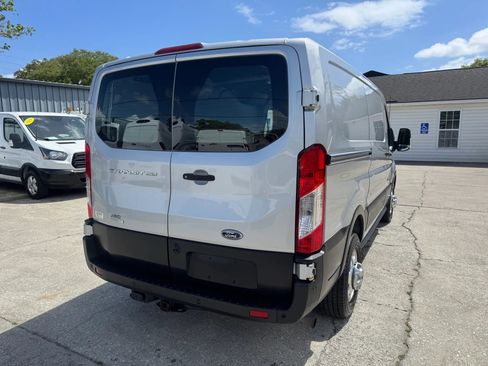 Used 2020 Ford Transit 250 Low Roof AWD image 11