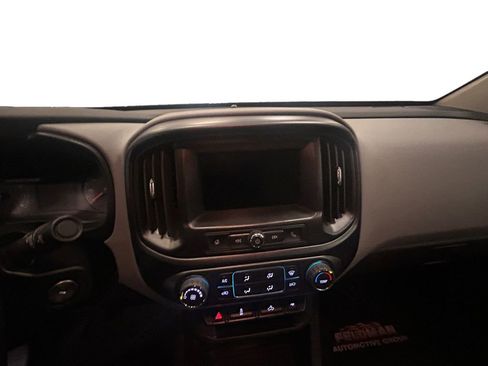 Used 2022 Chevrolet Colorado W/T w/ WT Convenience Package image 10