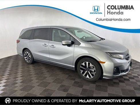 Certified 2026 Honda Odyssey EX-L image 1