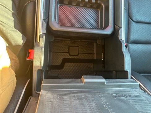 Used 2020 RAM 1500 Laramie image 31