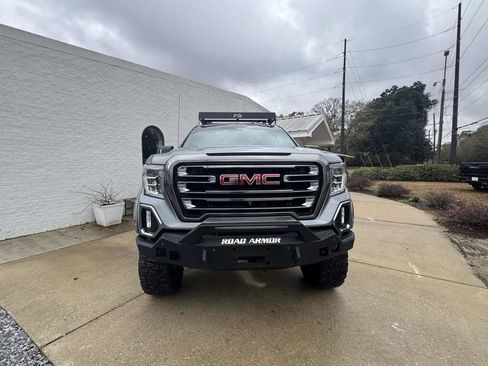 Used 2021 GMC Sierra 1500 AT4 w/ AT4 Premium Package image 3