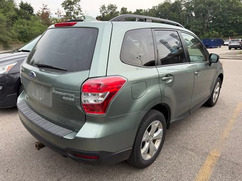 Used 2016 Subaru Forester 2.5i Premium w/ All-Weather Package AWD/4WD image 2