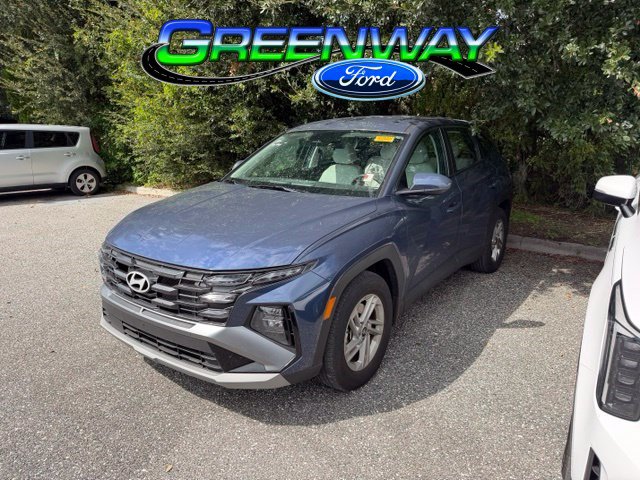Used 2025 Hyundai Tucson SE FWD image 1