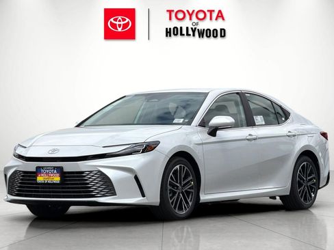 New 2026 Toyota Camry XLE FWD image 7