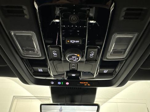 New 2026 GMC Yukon XL Elevation w/ Elevation Premium Package AWD/4WD image 65