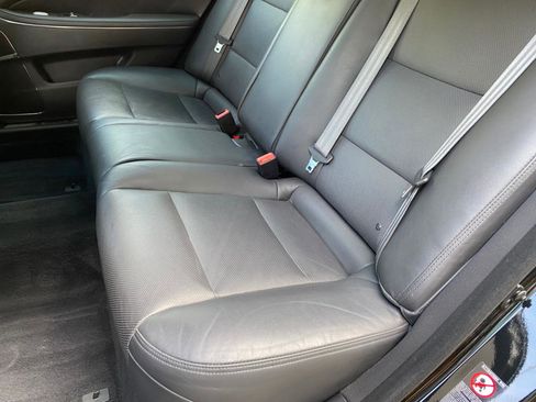 Used 2015 Hyundai Equus Signature image 36