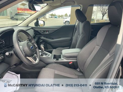 Used 2025 Subaru Outback Premium w/ Popular Package #1A image 18