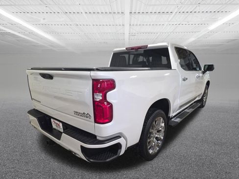 Used 2025 Chevrolet Silverado 1500 High Country w/ High Country Premium Package image 6