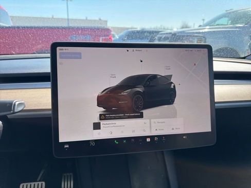 Used 2023 Tesla Model Y Performance image 20