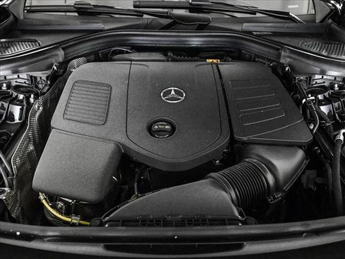 New 2026 Mercedes-Benz GLC 300 4MATIC image 25