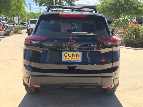 New 2026 Nissan Rogue SV AWD/4WD image 4