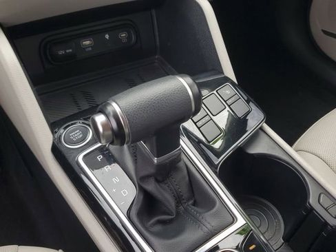 Used 2023 Kia Sportage EX FWD image 27