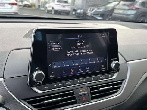 Certified 2024 Nissan Altima 2.5 SR image 28