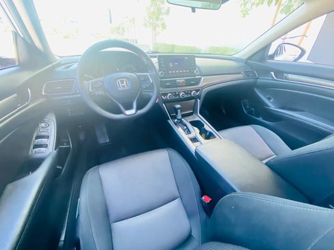 Used 2020 Honda Accord LX image 20