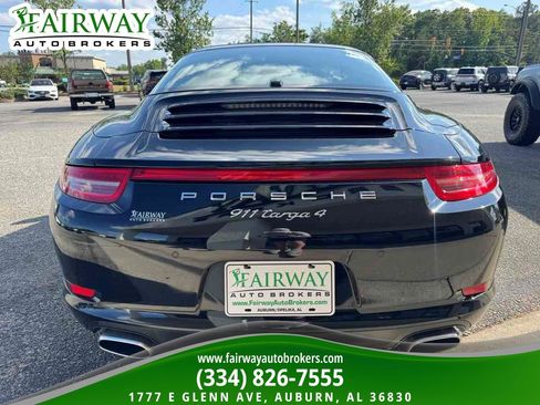 Used 2016 Porsche 911 Targa 4 AWD/4WD image 7