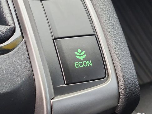 Used 2021 Honda Civic Sport image 24