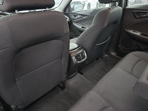 Used 2023 Chevrolet Malibu LT image 16